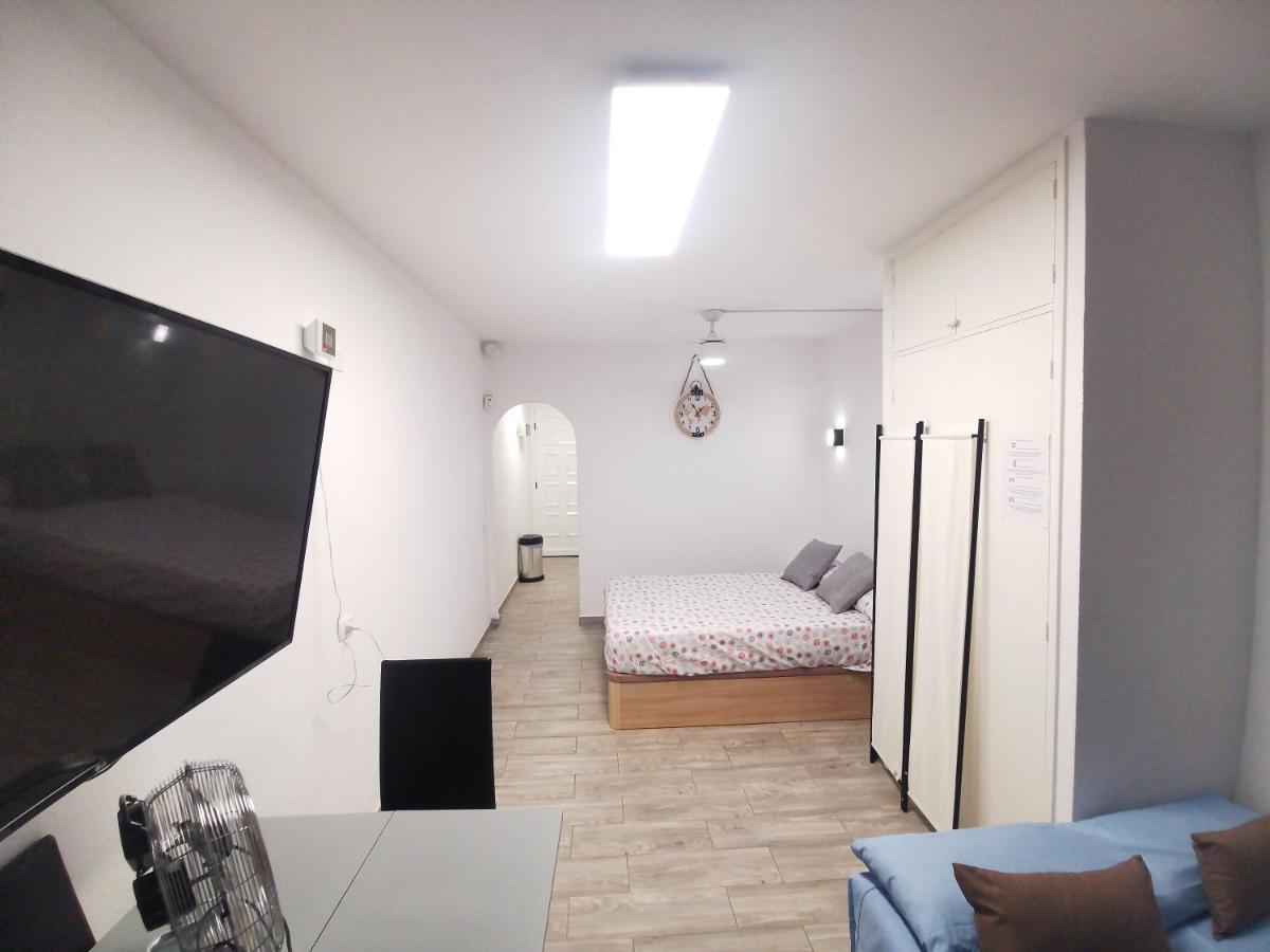 Sunny Apt With Terrace Coastal Area South Arona Arona  Bagian luar foto