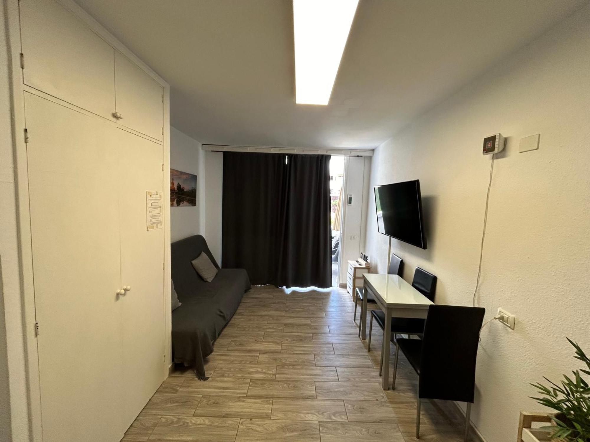 Sunny Apt With Terrace Coastal Area South Arona Arona  Bagian luar foto
